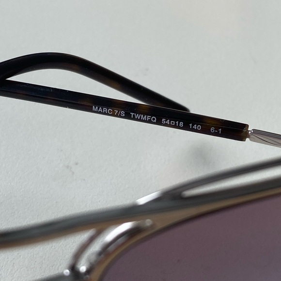 Marc Jacobs 2 Tone Aviators - Picture 4 of 7